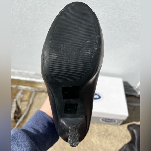 Forever 21 Dark Gray High Heels - Picture 5 of 6